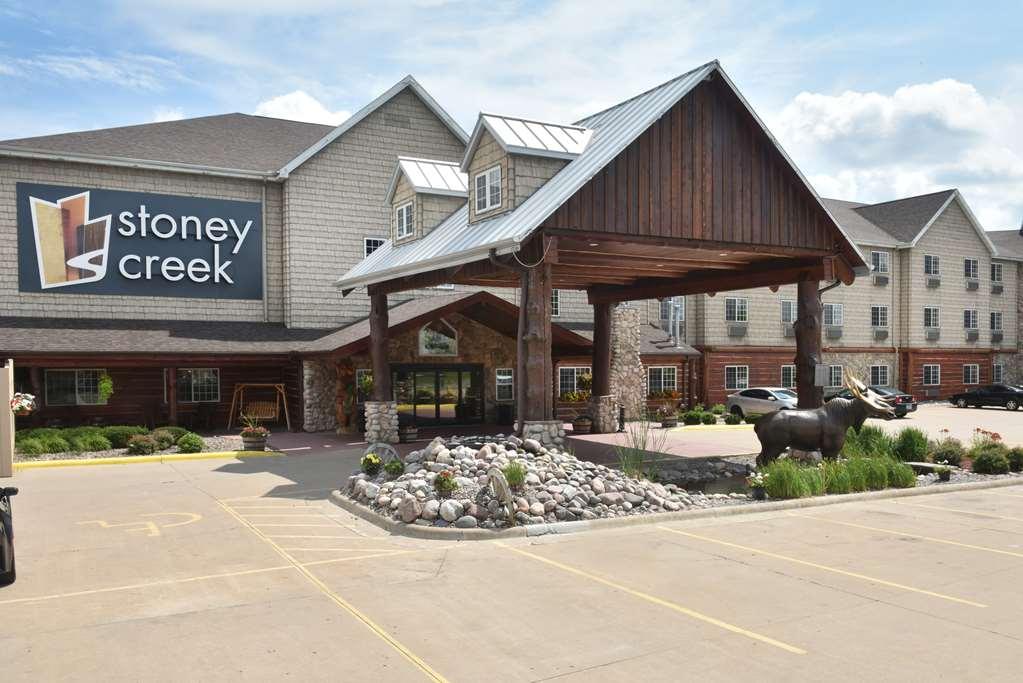 Stoney Creek Hotel La Crosse - 奥那拉斯加 外观 照片